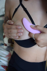 Leaf™ Lactation Massage System with Hands Free Pumping Bra - LactaMed